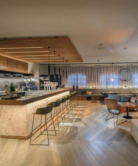 Hotel Lobby & Bar - 4 Sterne Hotel Bergzeit