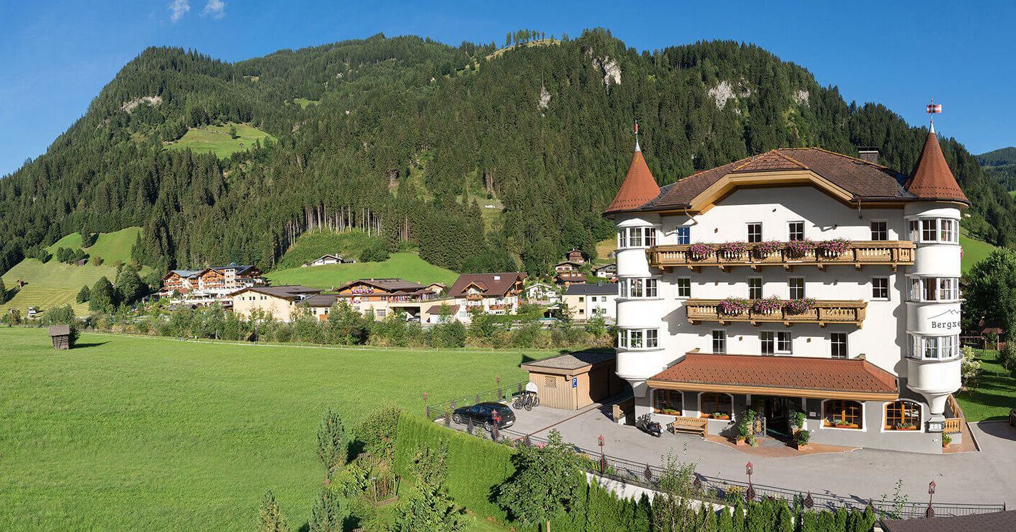 (c) Hotel-bergzeit.at